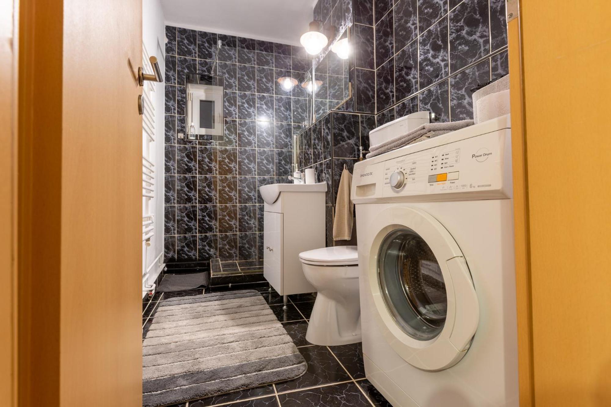 Apartament Alexandru - Central Mediaş Eksteriør billede